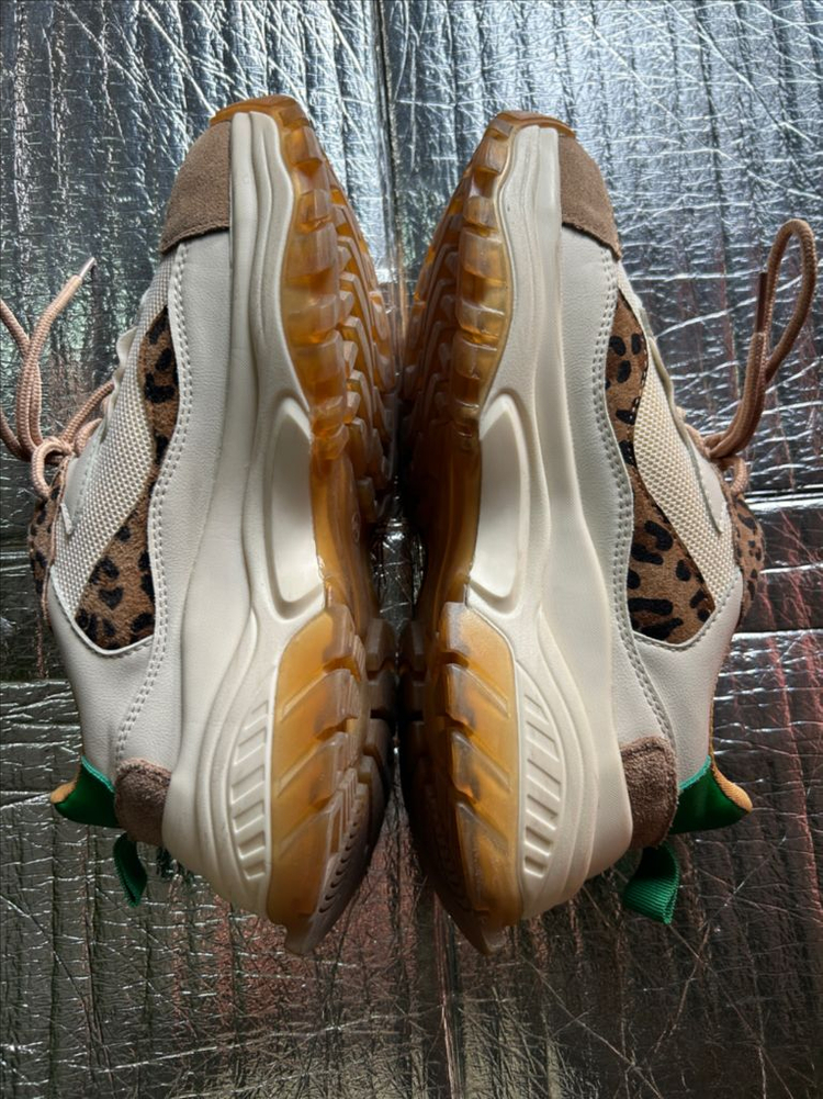 사이즈 240 레오파드 호피무늬 호피 신발 운동화 스니커즈 팝니다 이미지