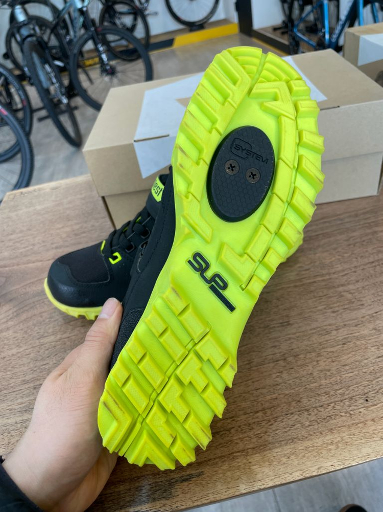 서플리스트 산악자전거 슈즈--2