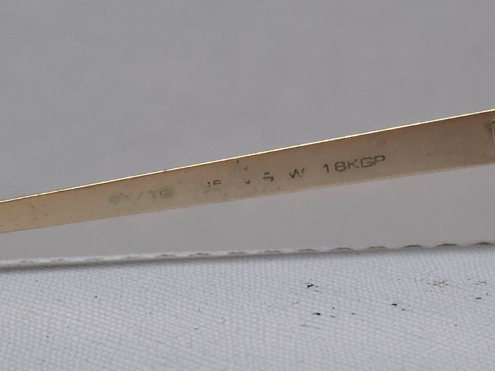 골드블랙 선글라스 이미지