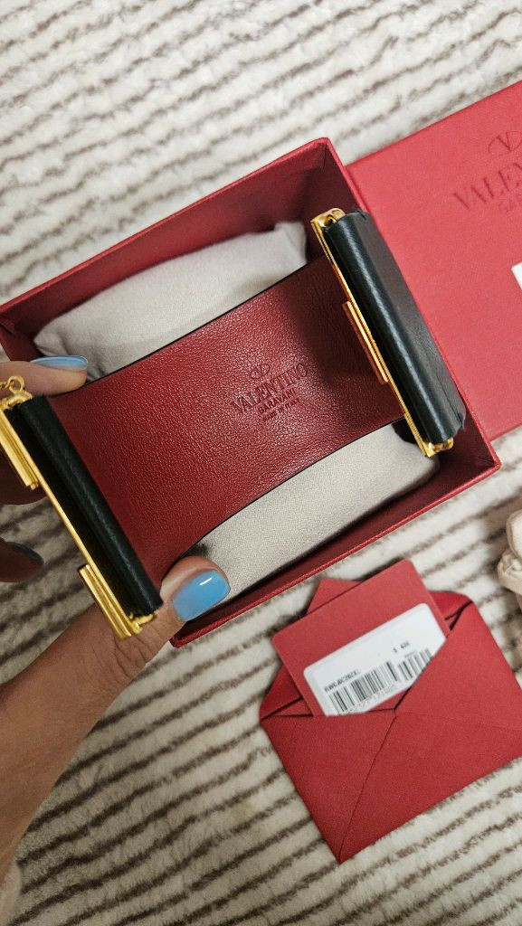 발렌티노 가죽팔찌--2