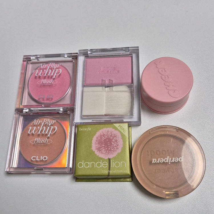 여쿨, 뉴트럴톤 블러셔, 립제품 묶음판매! 초기 화장품 마련에 좋아요(클리오 단종블러셔, 단델리온, 도토리좋아해 등 이미지