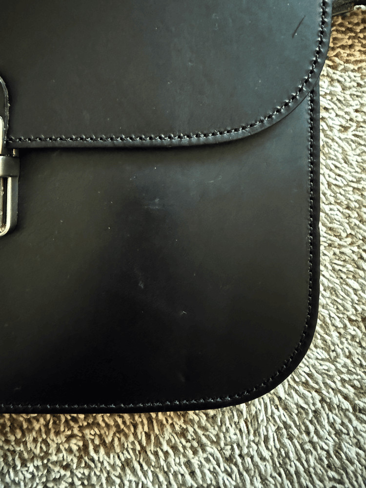 헤비츠 410 페이지백 클러치 크로스백 3way 베지터블 가죽 가방 판매합니다--1