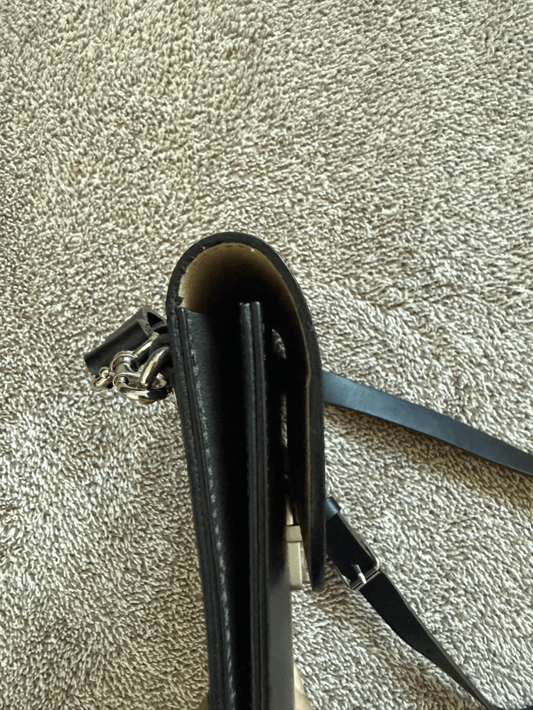 헤비츠 410 페이지백 클러치 크로스백 3way 베지터블 가죽 가방 판매합니다--2