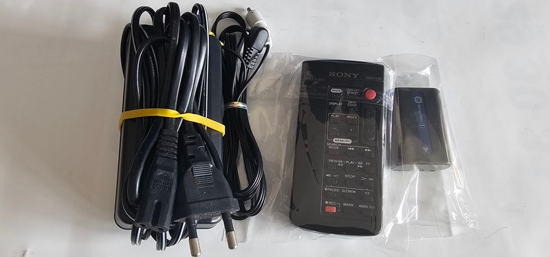 SONY DCR-PC115 6mm 캠코더 작동품--9