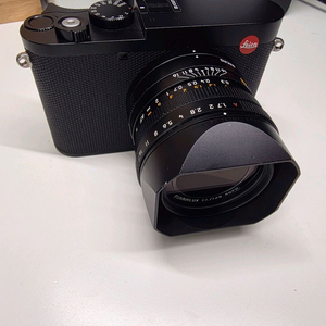 라이카 q3 28 팝니다 이미지