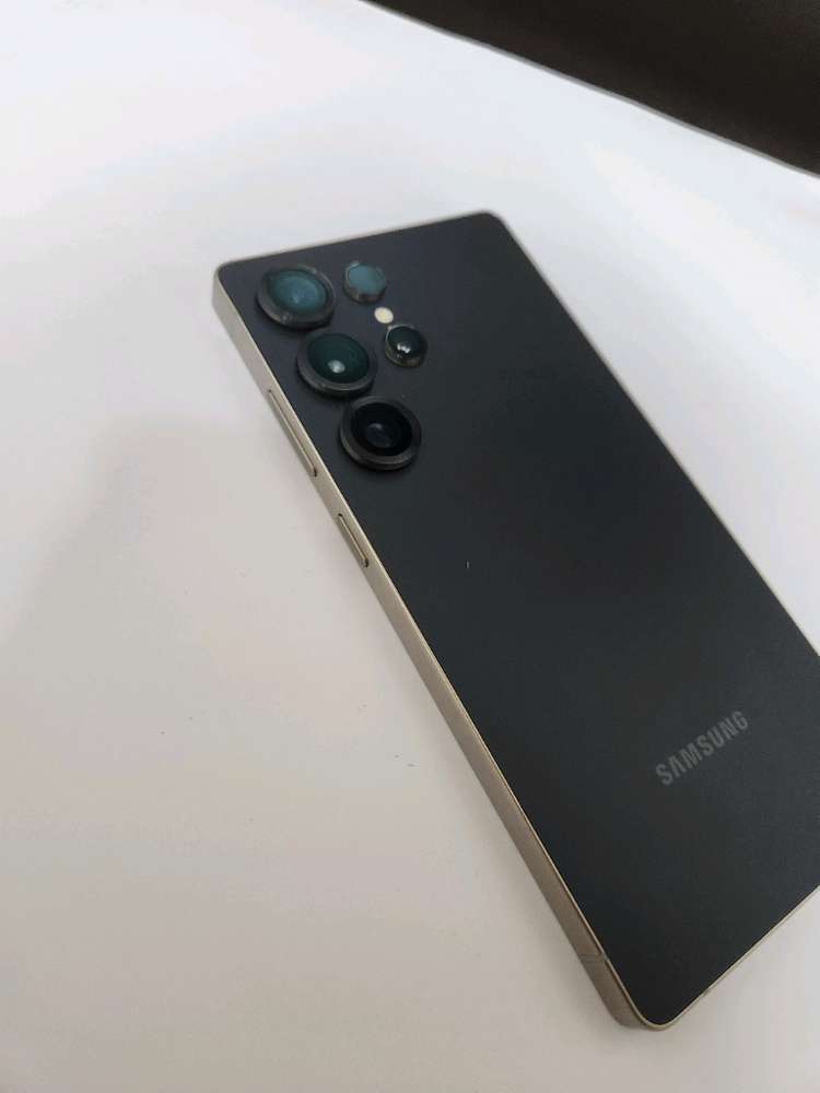 갤럭시 S25울트라 512기가 SSS급 무잔상 아주깨끗 블랙--4