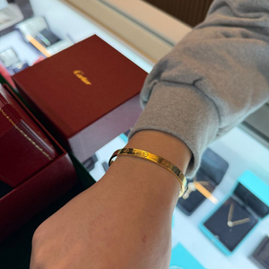 정품 까르띠에 러브팔찌 로즈골드 19호 이미지