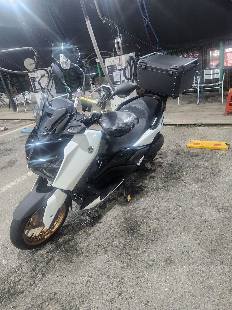 XMAX 300 ABS 24년식 정비완료 출퇴근 배달 부업용 오토바이 이미지