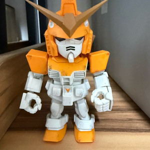 QMSV MINI 5주년 아티스트 컬러 Ver.(애슐리 우드 건담) 팝니다 이미지