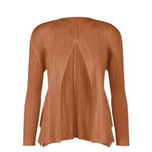 이세이세이미야케 플리츠플리즈 가디건 3월신상