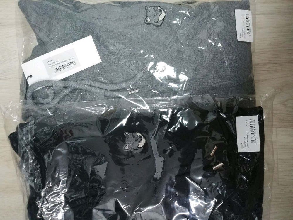 새거~ 메종키츠네 그레이폭스 후드티 이미지