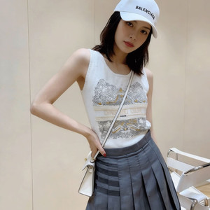 크리스챤디올 2026 화이트 니트 노슬리브 여성탑