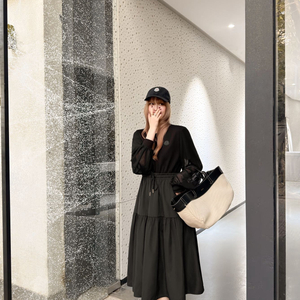 몽클레어 2026 블랙 여성드레스