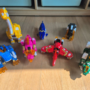 미니특공대 슈퍼다이노7 7단합체 로봇