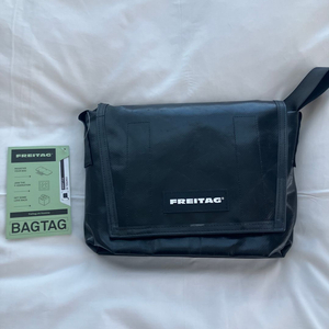 [새상품] 프라이탁 라씨 LASSIE 블랙 올검 이미지