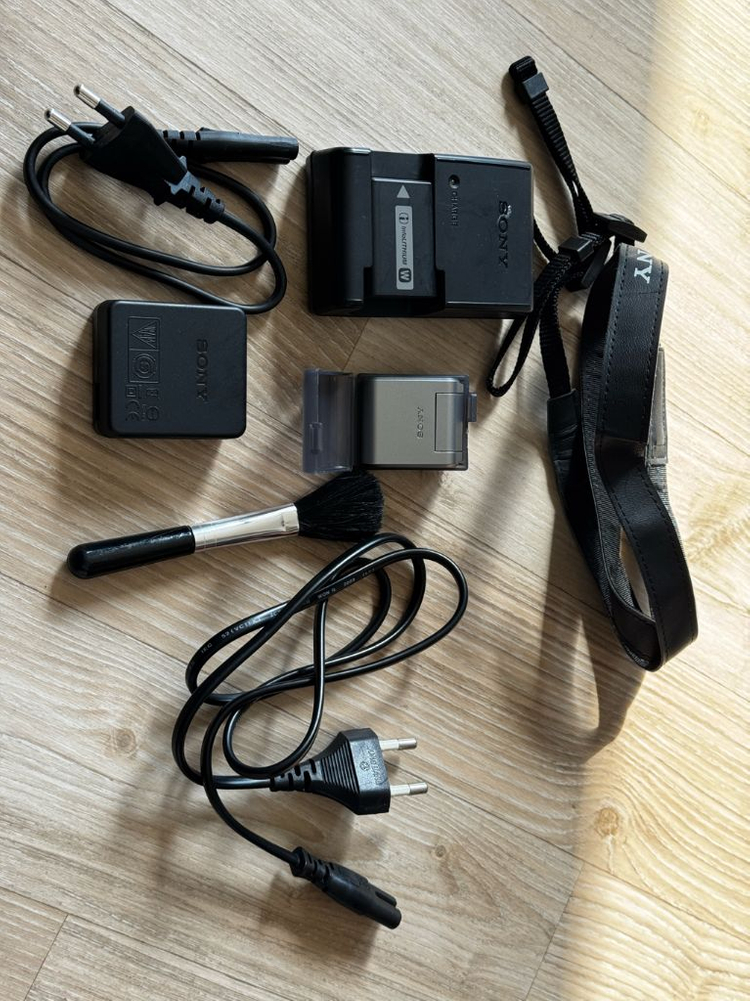 소니 NEX-5T 미러리스 카메라 화이트 이미지