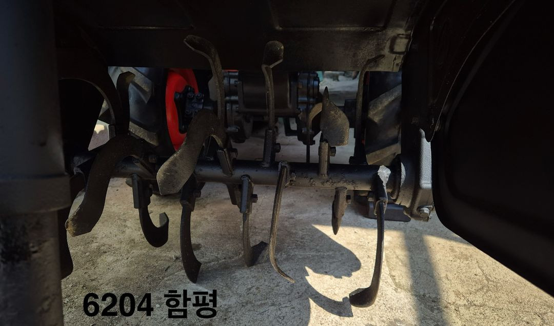 [판매중] 신형 대동경운기(10마력+키시동)+로타리 이미지