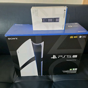 플레이스테이션5 Pro 풀세트 판매합니다- PS5 Pro 본체 (박스 포함)- 듀얼센스 2개- 듀얼센스 충전 정품