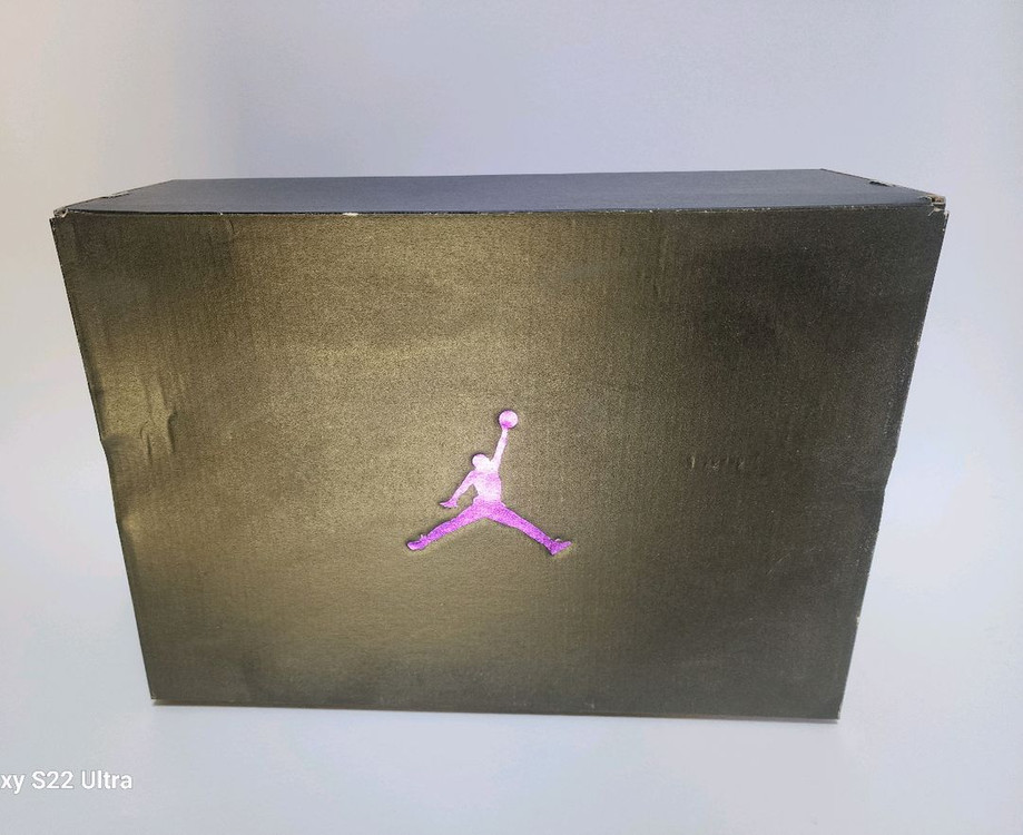 나이키 에어 조던 1 레트로 울트라 하이 블랙/콩코드 275--7