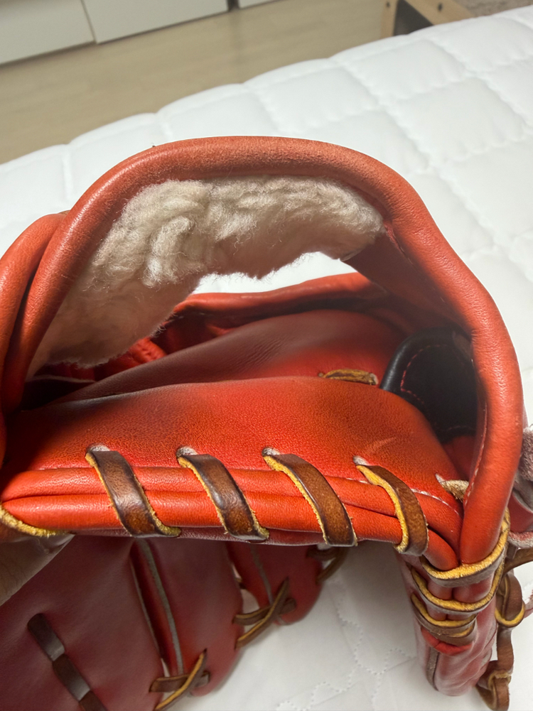 스위치 시그니처 내야 글러브--3