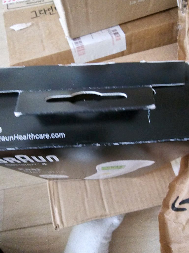 브라운 노터치 3in1 비접촉식 BNT100 체온계--1