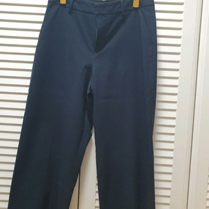 스파오 와이드 슬렉스 9부 /진한 네이비색/30