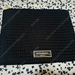 입생로랑 뷰티파우치