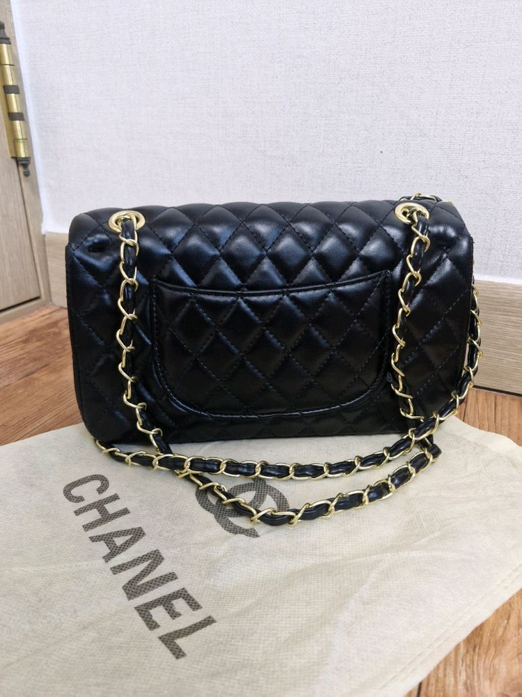샤넬 클래식 플랩백 미듐--1