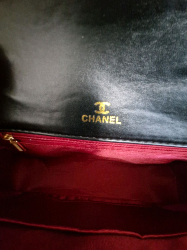 샤넬 클래식 플랩백 미듐--4