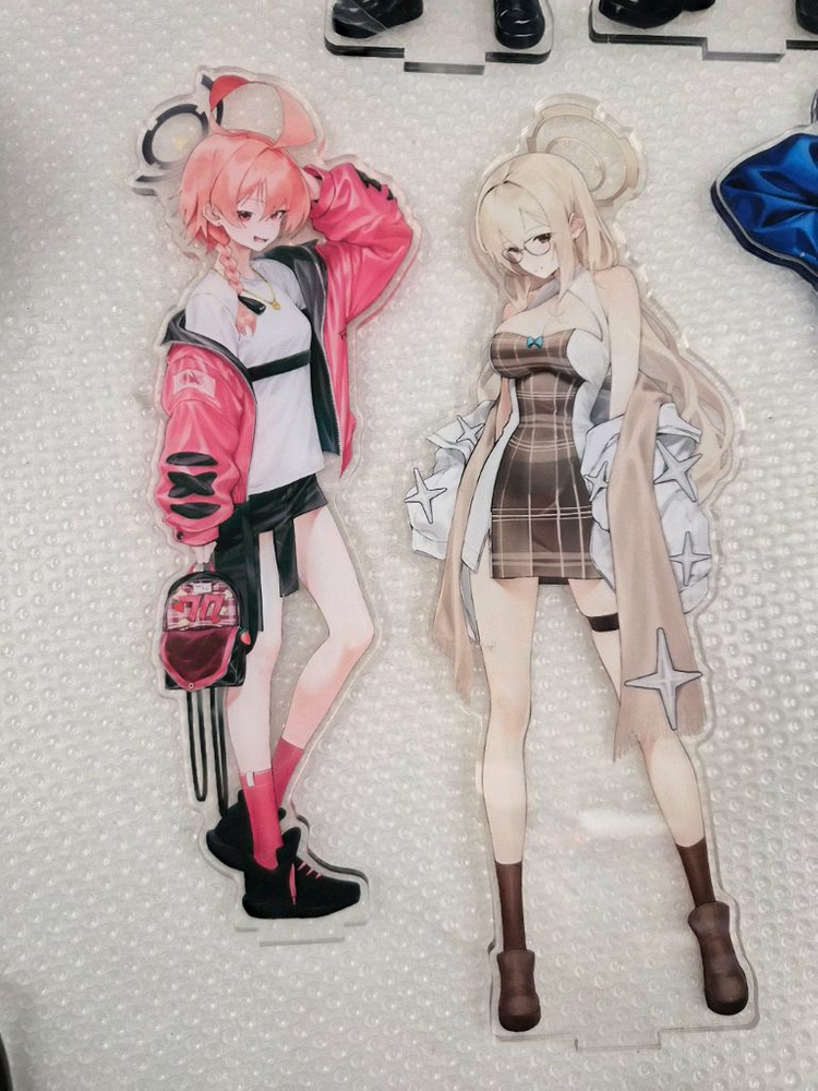 블루아카이브 아크릴 스탠드 5개+키링 일괄가격 새상품 이미지