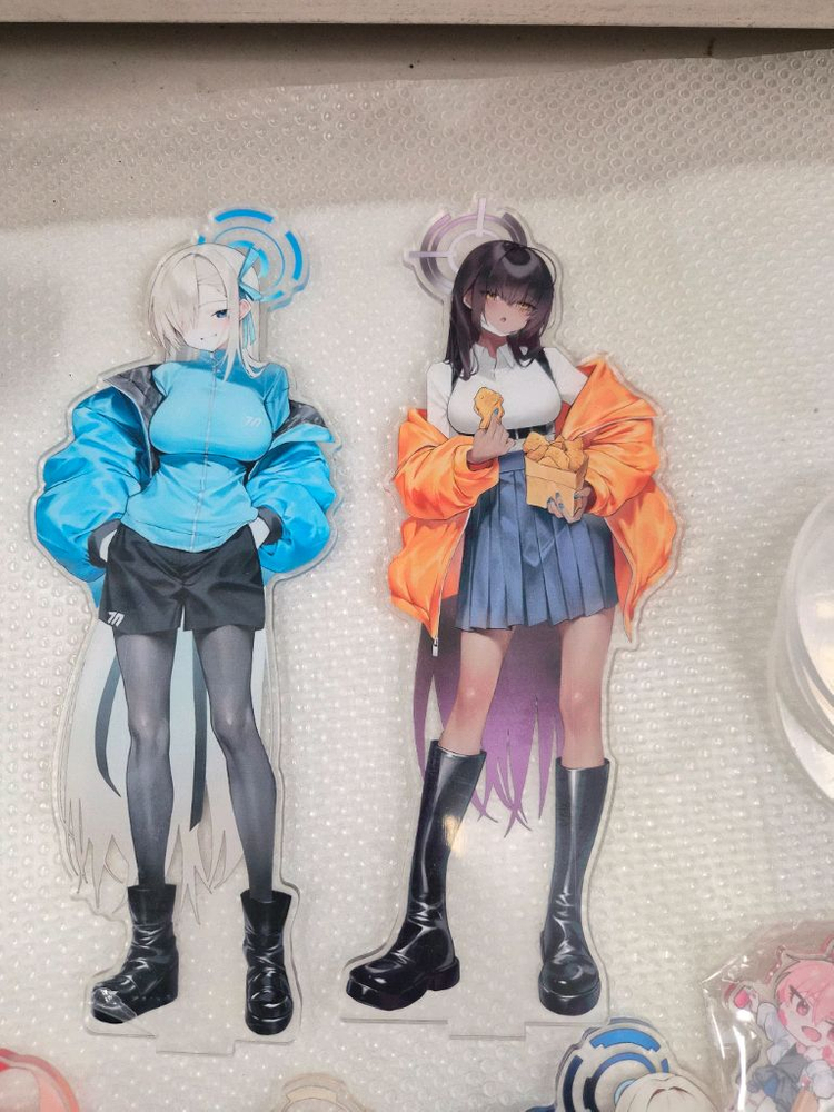 블루아카이브 아크릴 스탠드 5개+키링 일괄가격 새상품 이미지