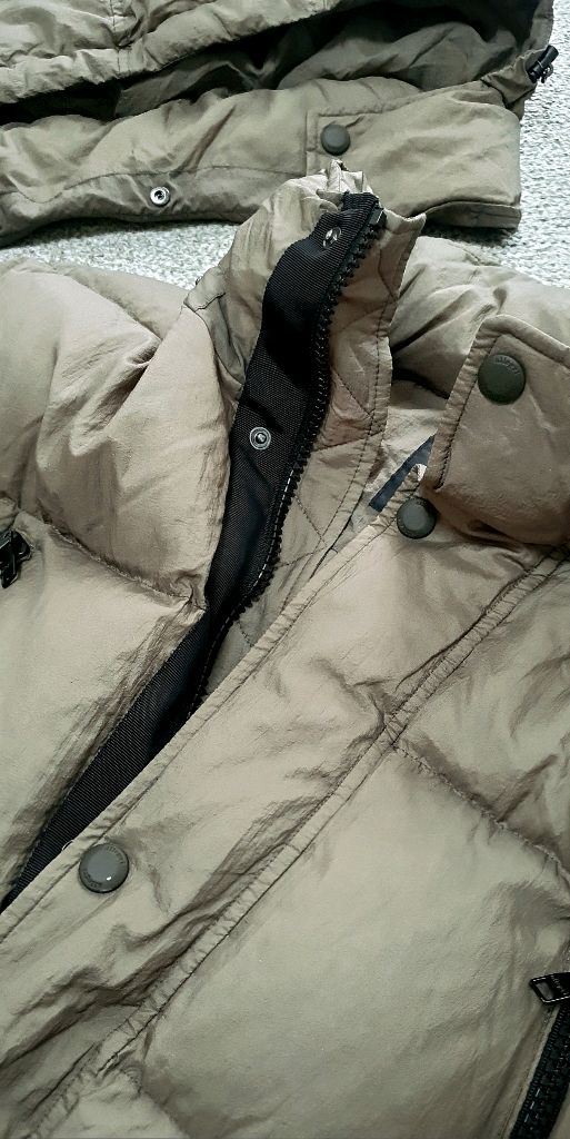 알레그리 에어다운 유로피안 나일론 구스패딩 판매해요 이미지