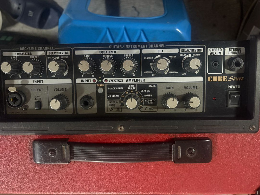 롤랜드 큐브 스트리트 CUBE Street 버스킹 이미지