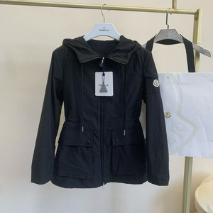 몽클레어 린드로 바람막이