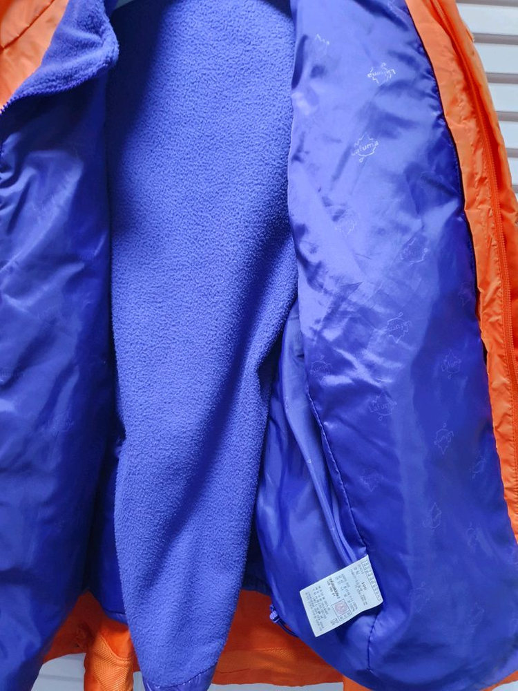 라푸마 오렌지색 바람막이 95/ 내피. 후드 탈부착 가능--3