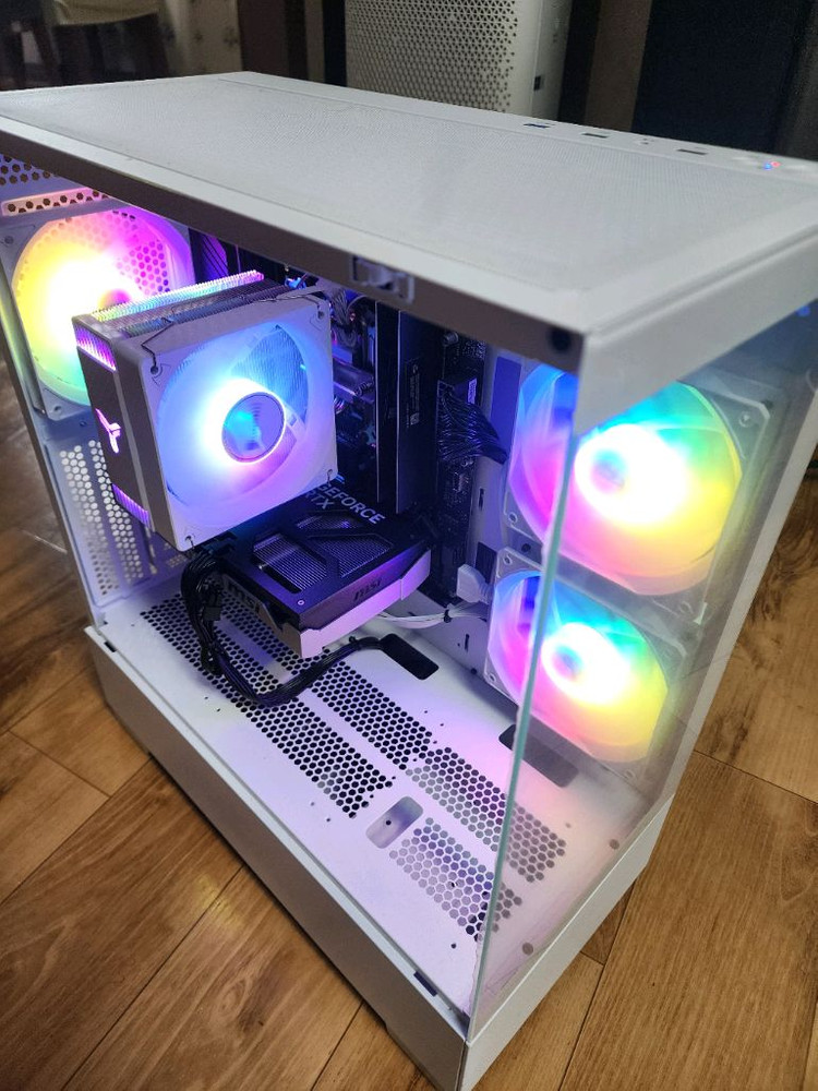 라이젠 9600/5060ti/32GB/1TB 게이밍 컴퓨터 본체 판매--1