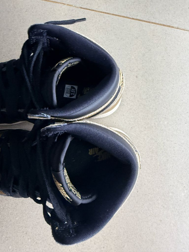 나이키 키즈 조던 하이탑 운동화 3.5y 225사이즈 이미지