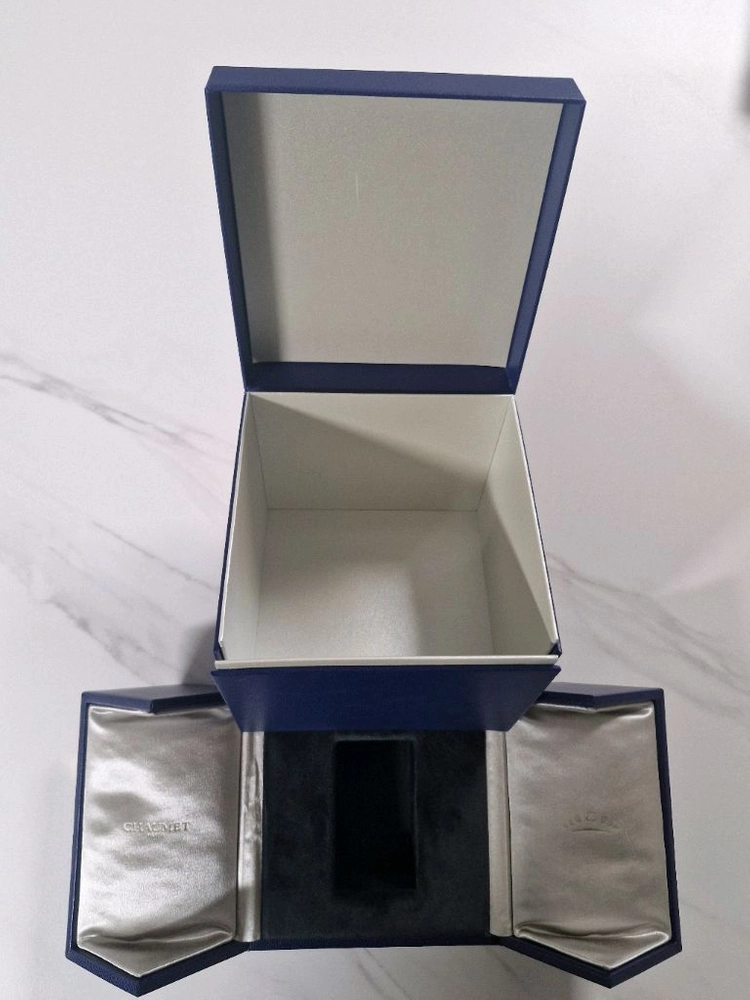 쇼메 Chaumet 시계케이스 박스 쇼핑백 보증서파일판 팝니다 (쿠션분실) 이미지