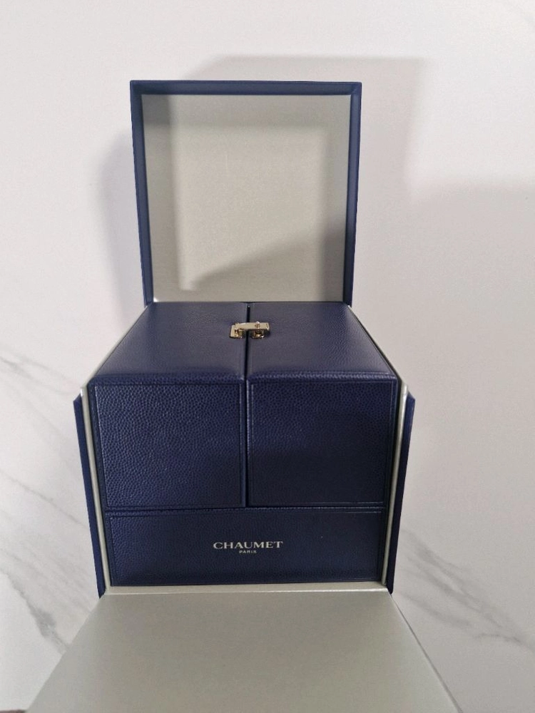 쇼메 Chaumet 시계케이스 박스 쇼핑백 보증서파일판 팝니다 (쿠션분실) 이미지