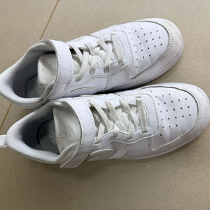 나이키 키즈 운동화 올화이트 3y 220