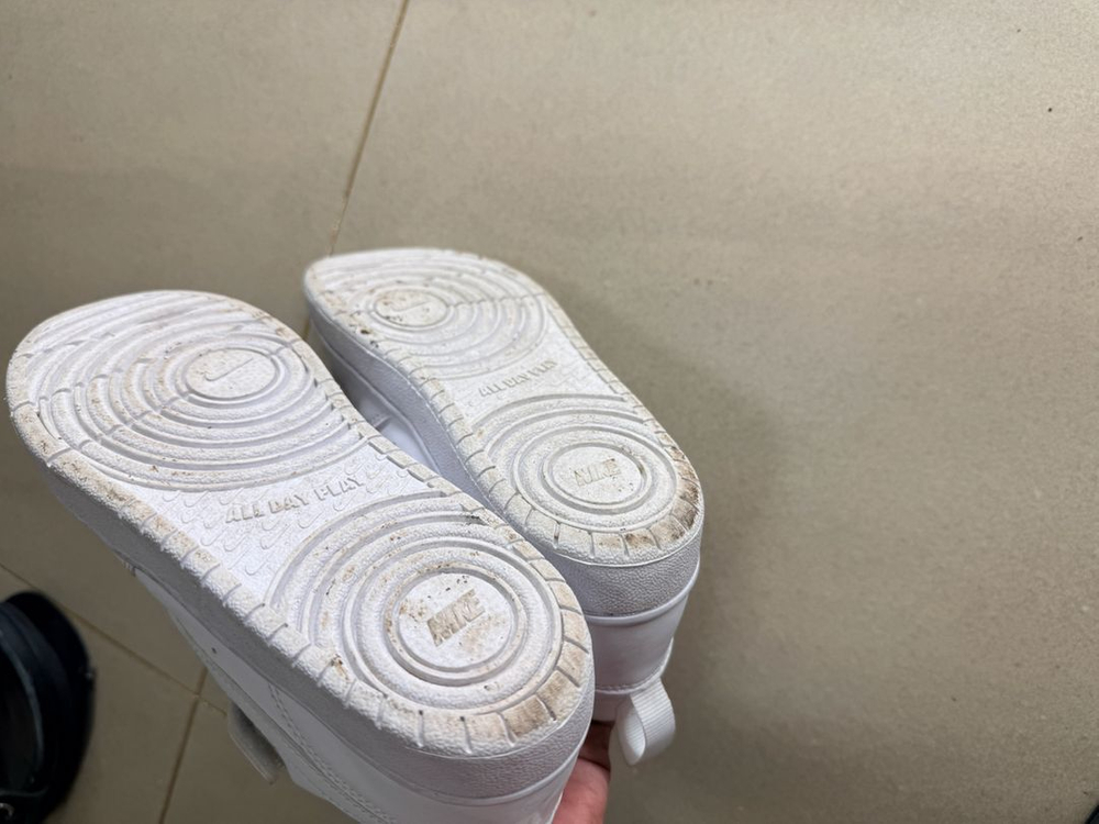 나이키 키즈 운동화 올화이트 3y 220 이미지