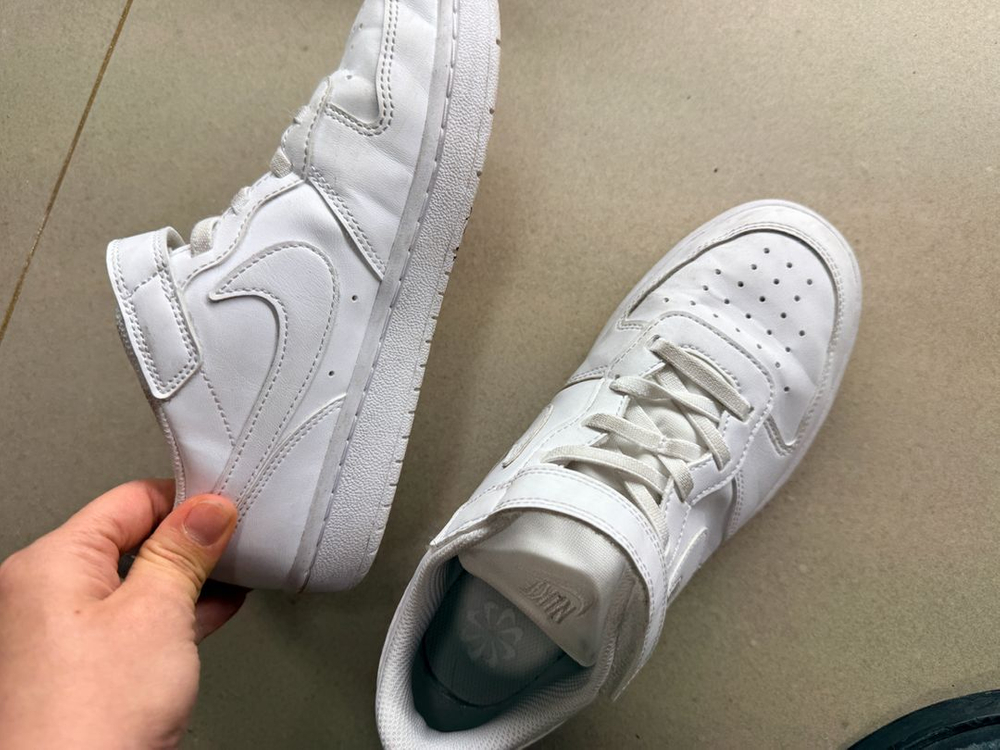 나이키 키즈 운동화 올화이트 3y 220 이미지