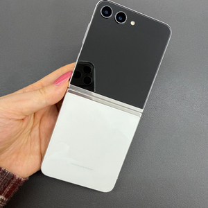 [대전 중고폰] 갤럭시 Z플립5 256GB 크림 / 특A급 / 실물촬영 / 매장운영 089172