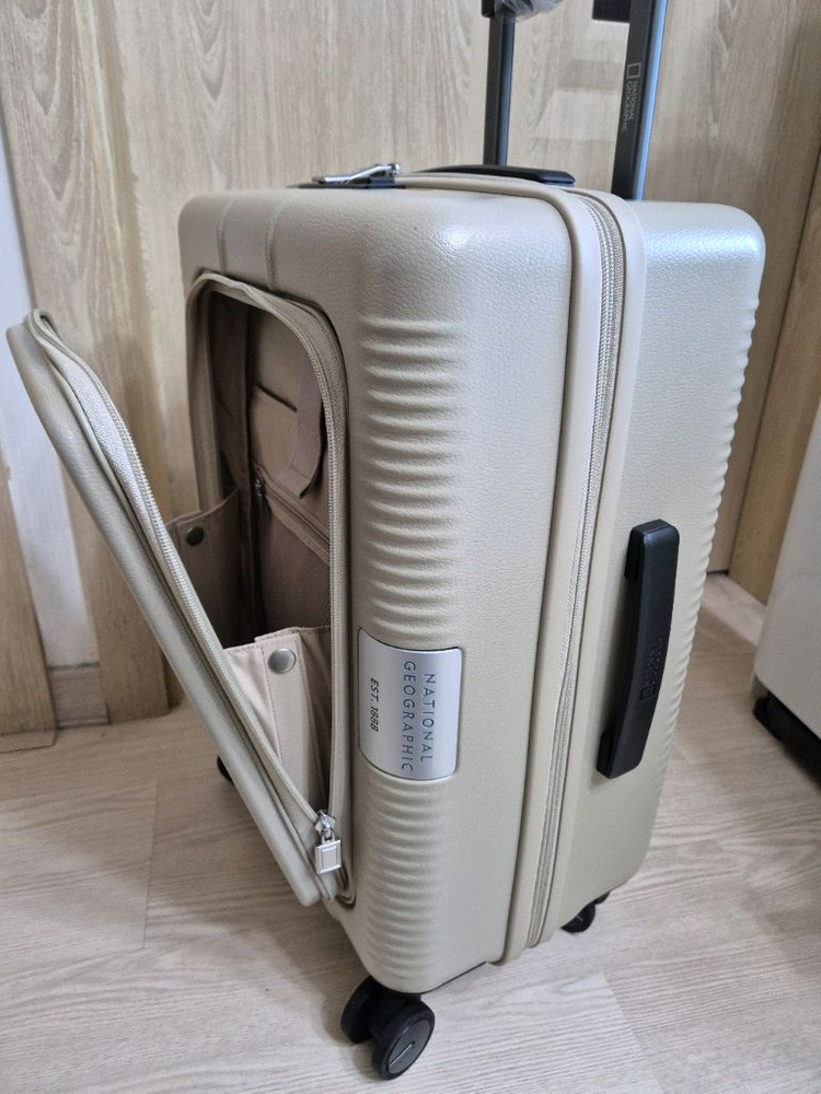 내셔널지오그래픽 캐리어 카멜 20인치 기내용 새제품 (베이지)--2