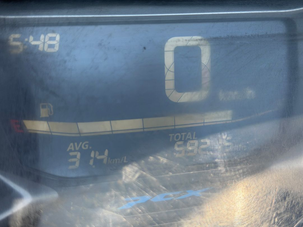 혼다pcx125/21년식/5만km/익실머플러/배달셋팅/판매합니다 이미지