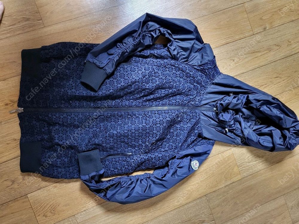 몽클레어 바람막이 0사이즈 (55정도) 이미지