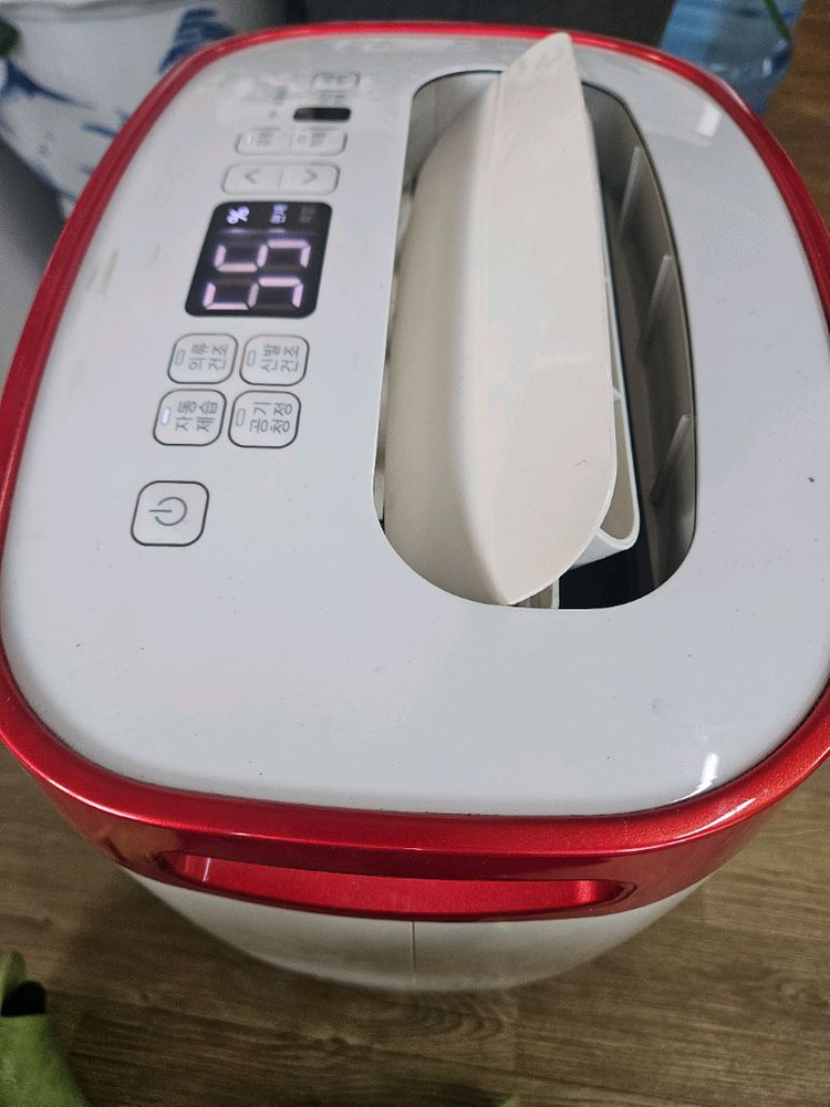 LG공기청정 제습기 15리터 1등급재품 결로방지예방 물잘빨립니다 빨래잘말립니다 1등급 재품--2