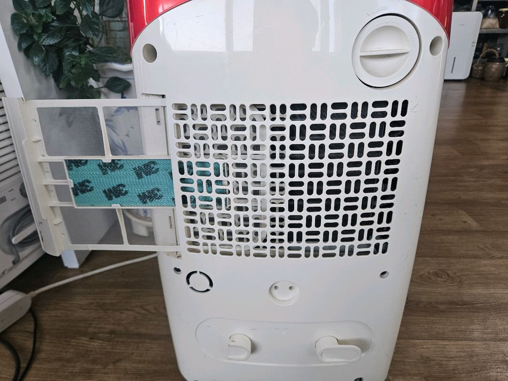 LG공기청정 제습기 15리터 1등급재품 결로방지예방 물잘빨립니다 빨래잘말립니다 1등급 재품--5