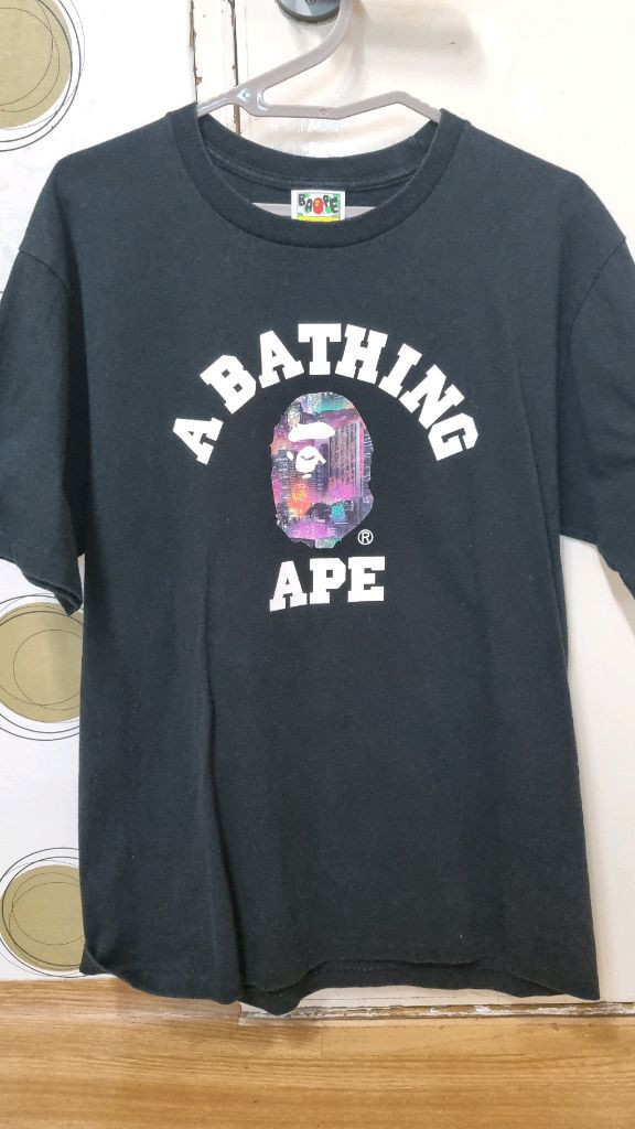 베이프 20SS 네온 도쿄 반팔 이미지