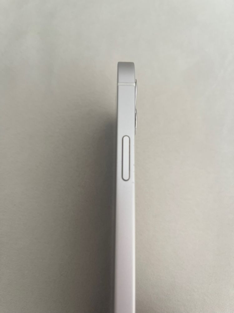 [개인]아이폰12 128G 화이트 모델 상태A급 판매합니다. 이미지